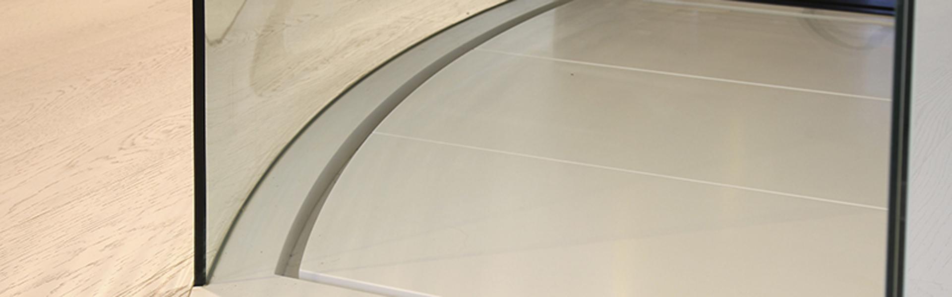 Curved Glass Shower Boxes