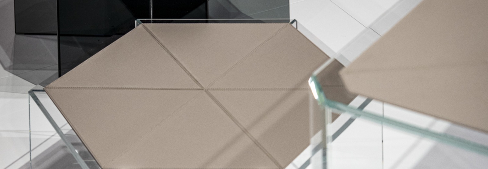 Reale Collection: Glass and Leather in a Dialogue Between Design and Material
